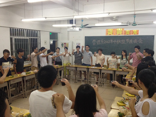 点击查看原图 点击查看原图